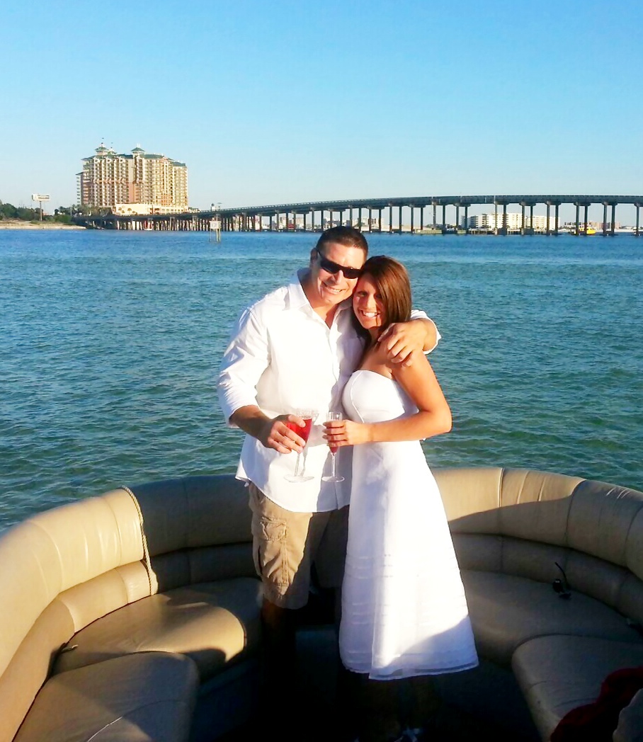 Destin Weddings: How to Incorporate a Boat Rental
