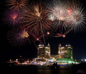 Destin harbor fireworks July 4th
